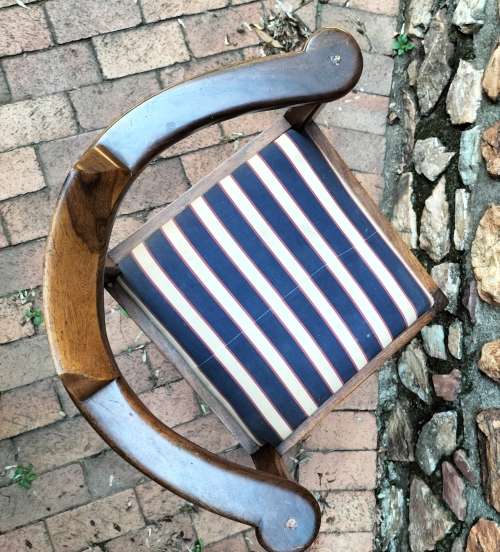 Vintage high chair (stands 91cm high)