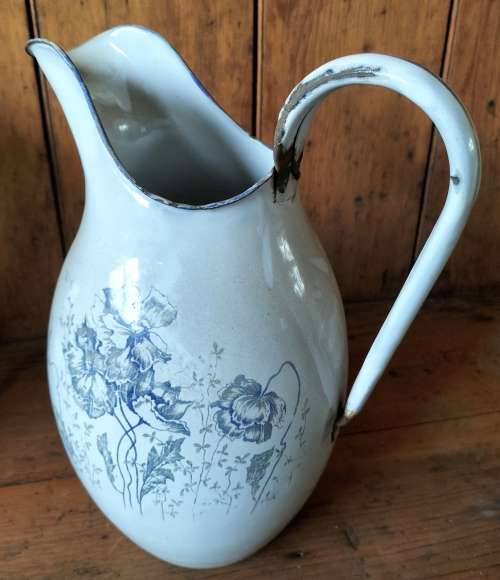 Vintage enamel water jug (9)