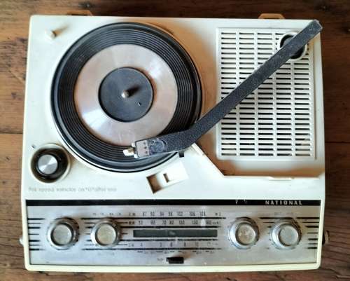 Vintage National record player - Not tested