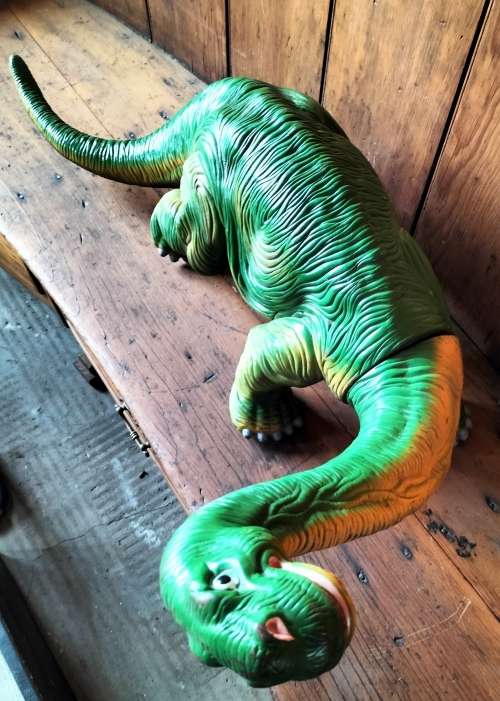 Large dinosaur toy (85cm in length)