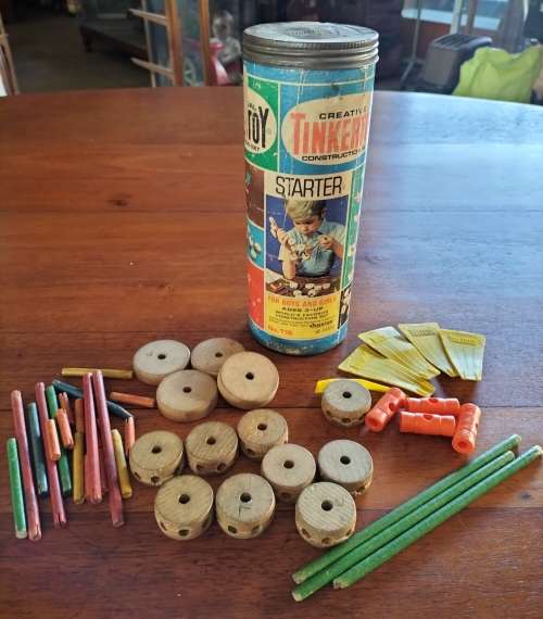 Vintage Tinkertoy (Starter No 116) - Incomplete