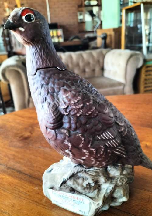 Whiskey advertising - Famous Grouse