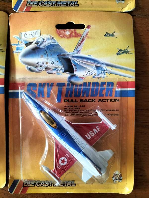 Old new stock - unopened diecast pull back action aircraft (X6)