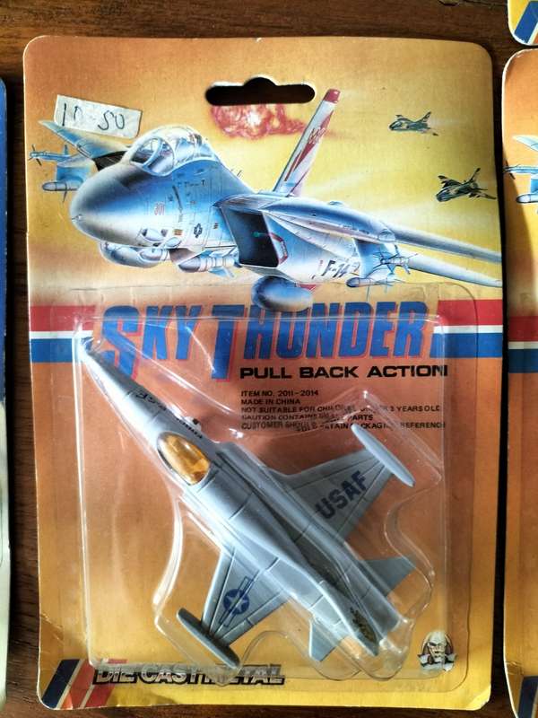 Old new stock - unopened diecast pull back action aircraft (X6)