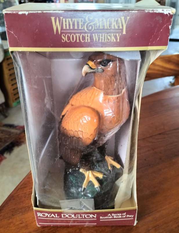 Royal Dalton Whiskey decanter - 750ml - in original box