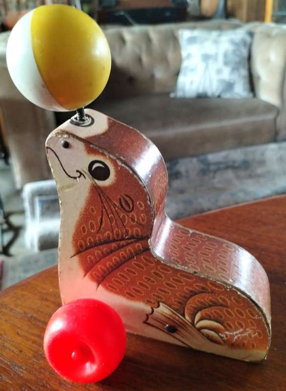 Vintage Fisher Price Toy - Suzie Seal (1978)