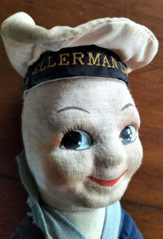 Vintage Union Castle souvenir sailor doll (5)