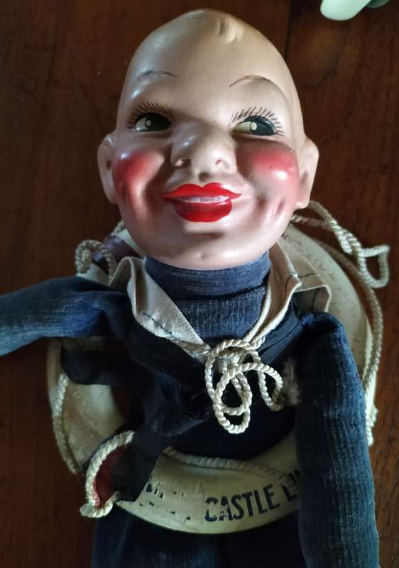 Vintage Union Castle souvenir sailor doll (9)