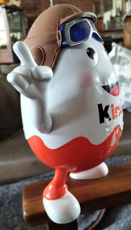 Vintage Kinderjoy plastic figurine / pilot