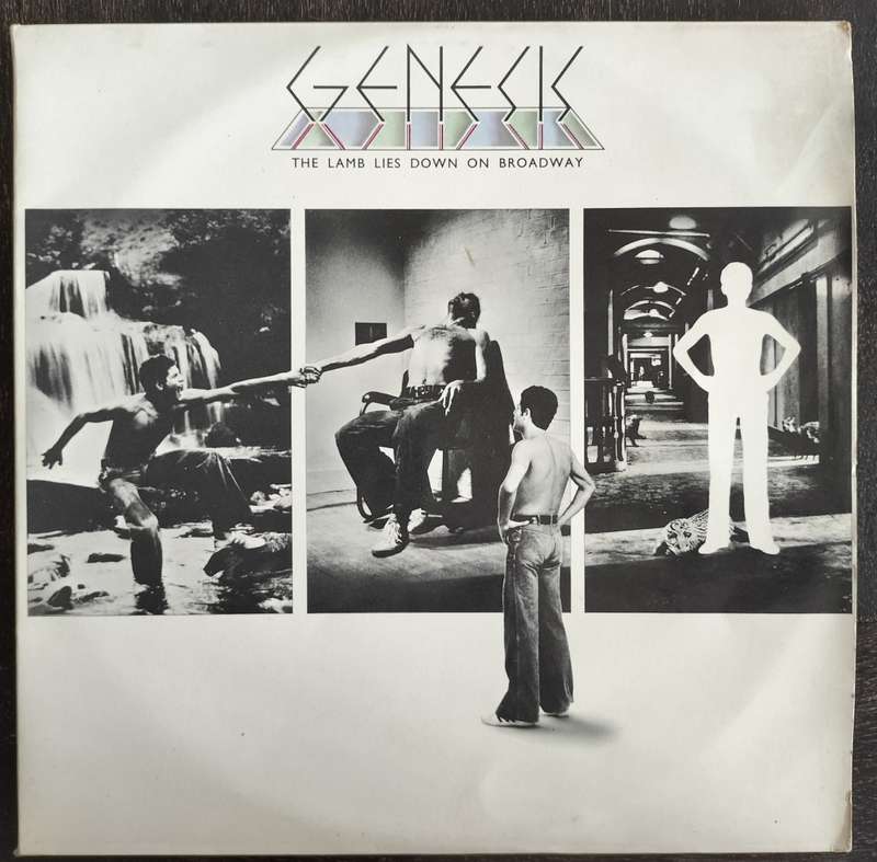 Vintage LP / Vinyl - Genesis -  The lamb lies down on Broadway