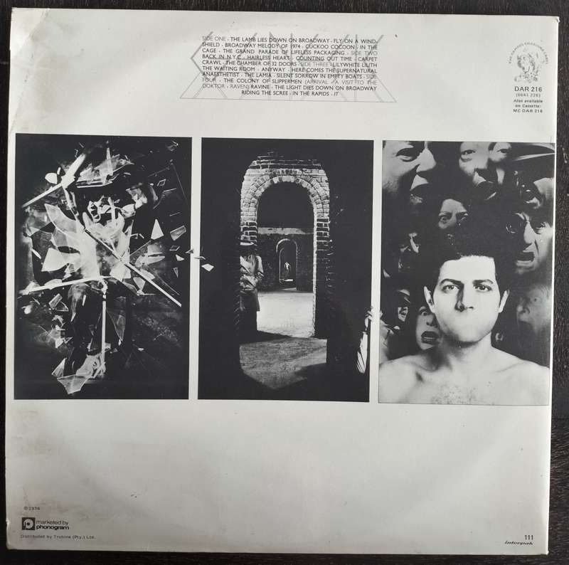 Vintage LP / Vinyl - Genesis -  The lamb lies down on Broadway