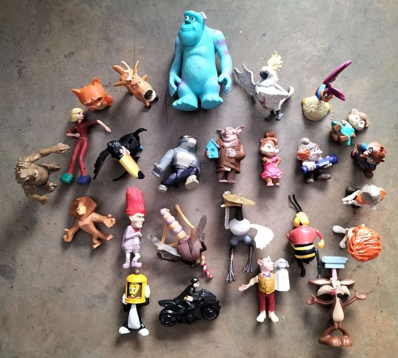 Vintage toys - lucky packet (25 items)