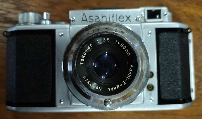 Vintage Asahiflex IIb (1954) camera