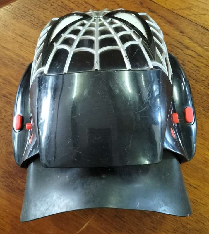 Collectable battery operated video game - Spider man