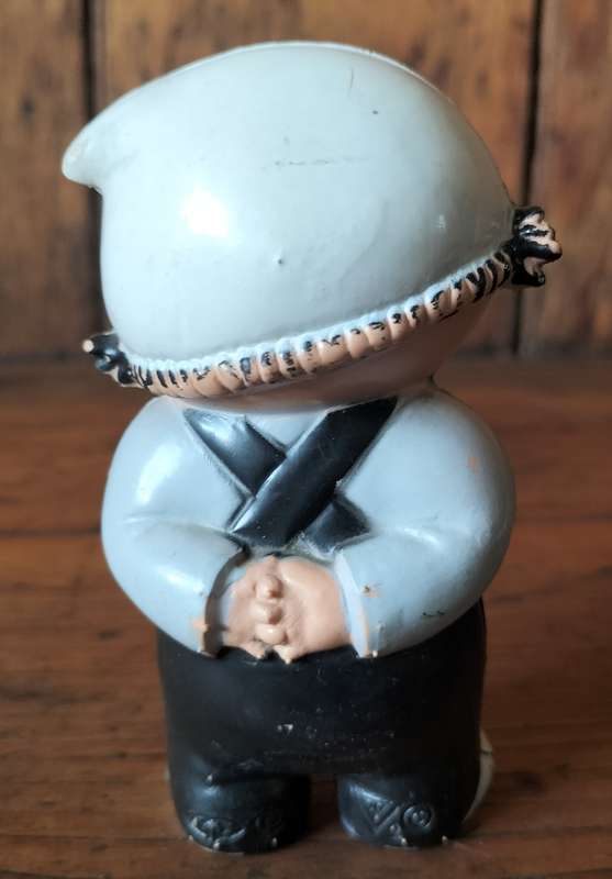 Vintage German plastic figure / doll (Manchen) (10 cm)
