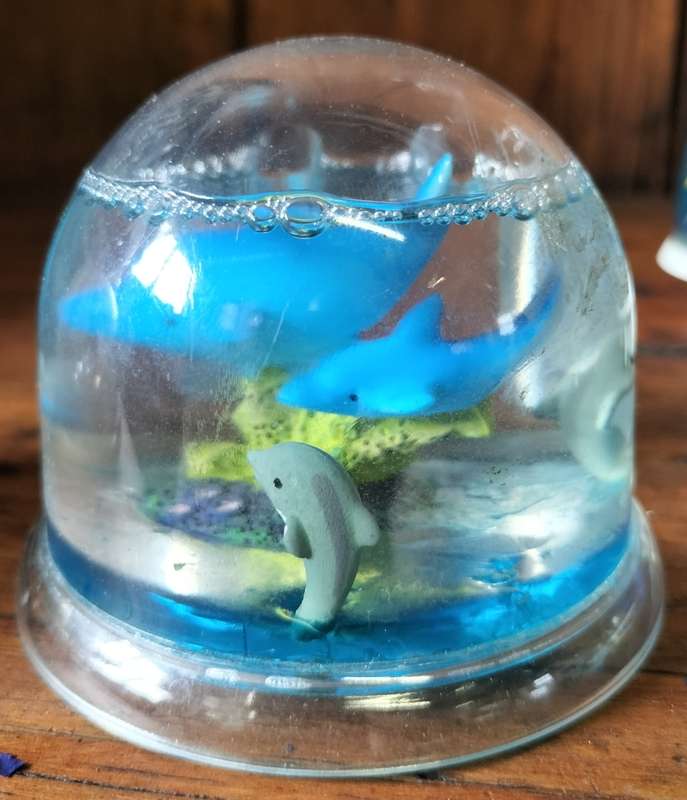 Vintage Snow Globe (#1)