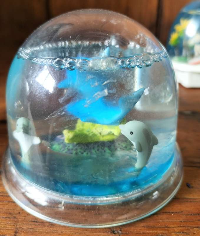 Vintage Snow Globe (#1)