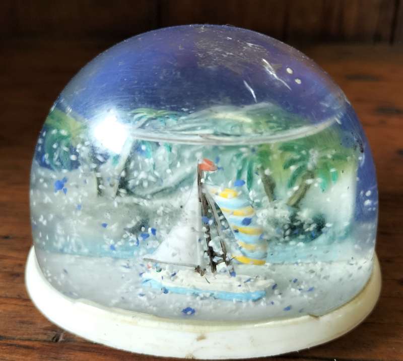 Vintage Snow Globe (#5)