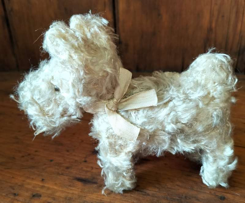 Antique wind-up toy dog (small)