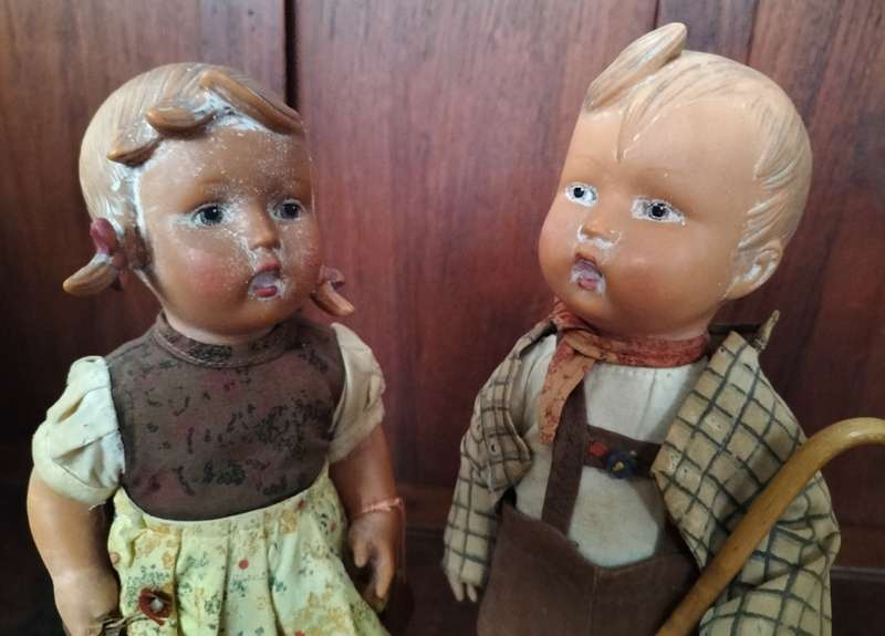 Vintage Hansel and Gretel dolls (Hummel)