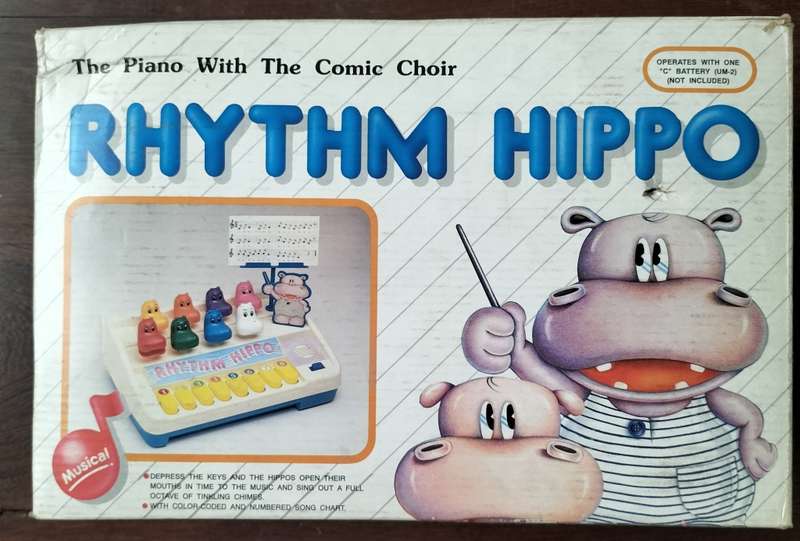 New old stock - Vintage battery operated toy piano