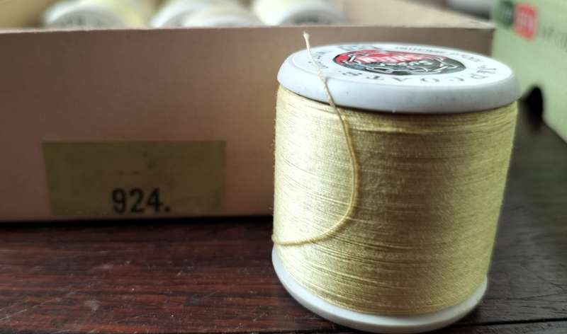 Vintage boxed Cotton thread / Coats Super Sheen (Yellow  x 8)