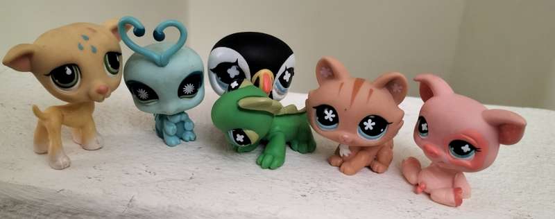 Collection of Littlest Pet Shop Bobbleheads (x6)