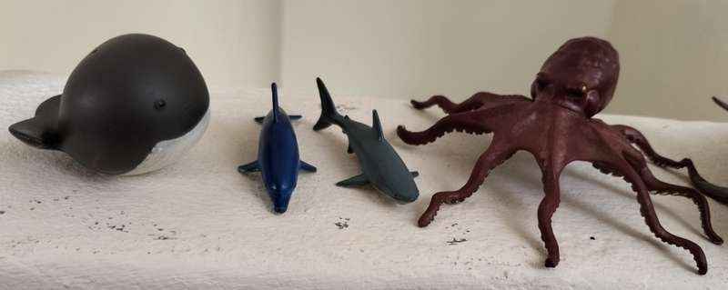 Collection of plastic sea creatures (x7)