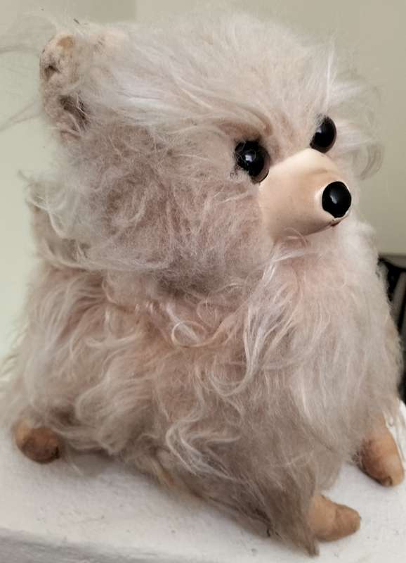 Antique toy dog (missing left ear)