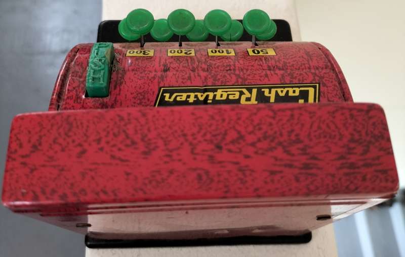 Vintage tin toy - cash register