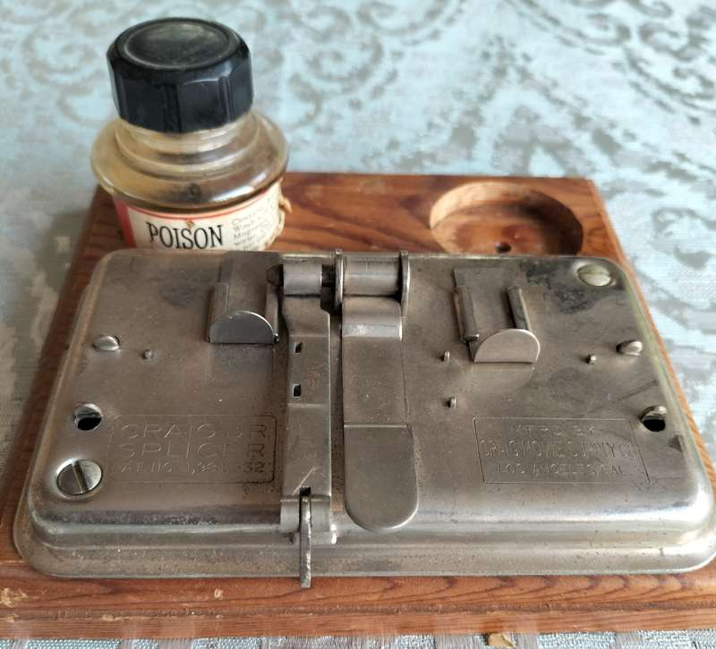 Boxed vintage Craig JR film slicer (both bottles included))