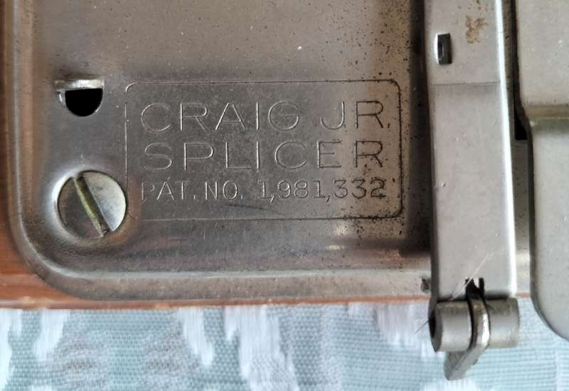 Boxed vintage Craig JR film slicer (both bottles included))