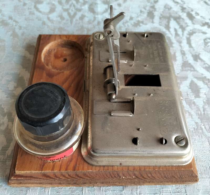 Boxed vintage Craig JR film slicer (both bottles included))