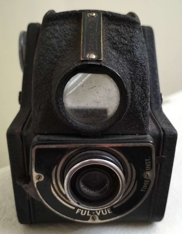 Vintage Ensign Metal camera (Ful-Vue)