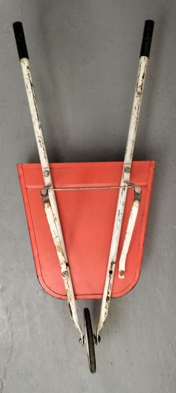 Vintage children`s wheelbarrow - Afrikander