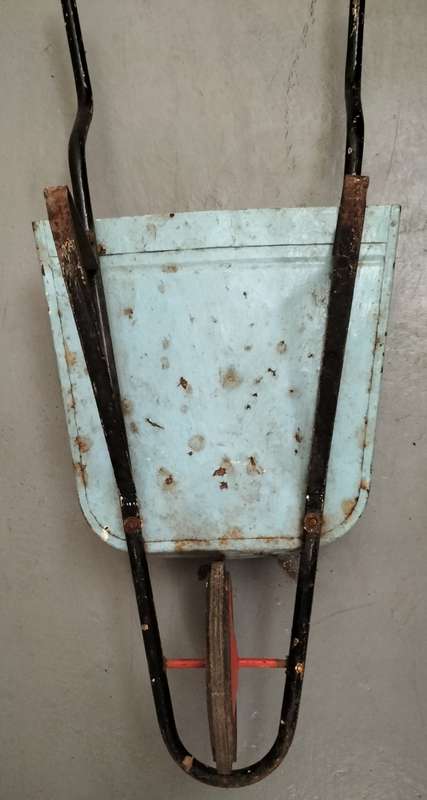 Vintage children`s wheelbarrow - For the restorer