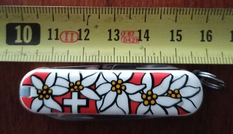 Vintage Victorinox pocket knife