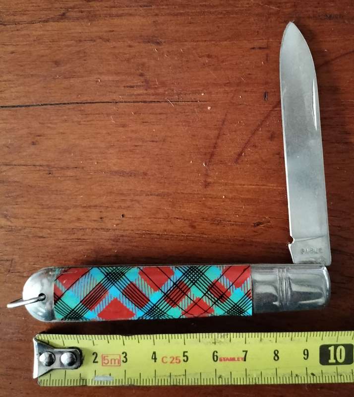 Vintage pocket knife