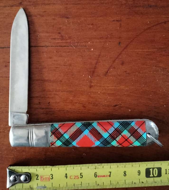 Vintage pocket knife