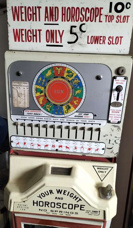 Rare - Vintage Watling Scale made in Chicago