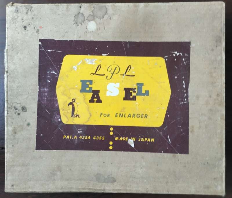Vintage Luxe Photo Laboratory easel for enlarger (in original box)
