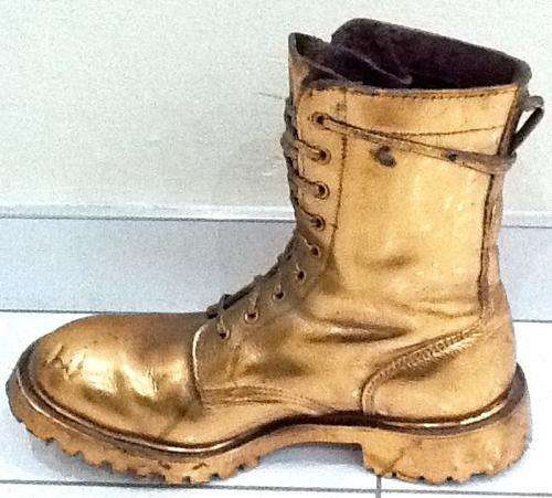 HOT! HOT!! HOT!!! BRASS QUOTED ARMY BOOT