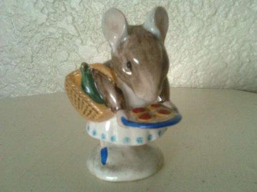 Beswick Beatrix Potter Figure - Appley Dapply