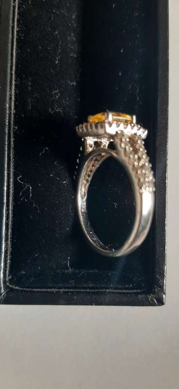 Vintage Silver ring 925 with yellow stone