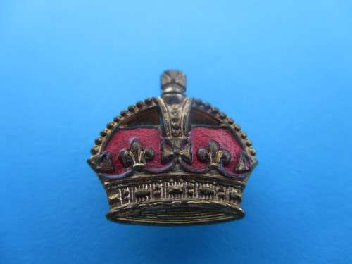 Button Hole Badge with Kings Crown Enamel