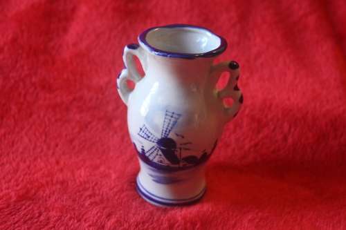 Petit Windmill Flower Vase 100mm high. No Chips, No Cracks.