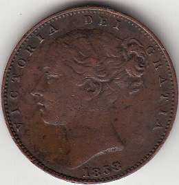 1858 Half Penny Young Head Queen Victoria Coin. Very Good Condition.
