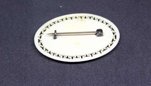 1940`s Delicate Chinese Vintage Carved Bone or Faux Ivory Brooch Pin. Hand Carved and Painted