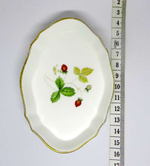 Vintage Wedgwood Wild Strawberry Fine Bone China Dressing Table Trinket tray.