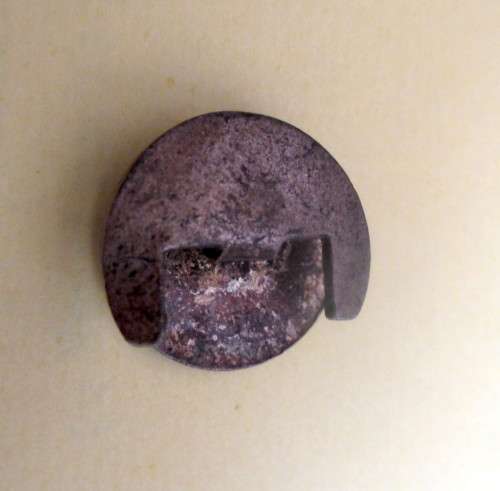 'n Verhaaltjie oor Padveiligheid plus a Road Safety Button Badge. Shell.
